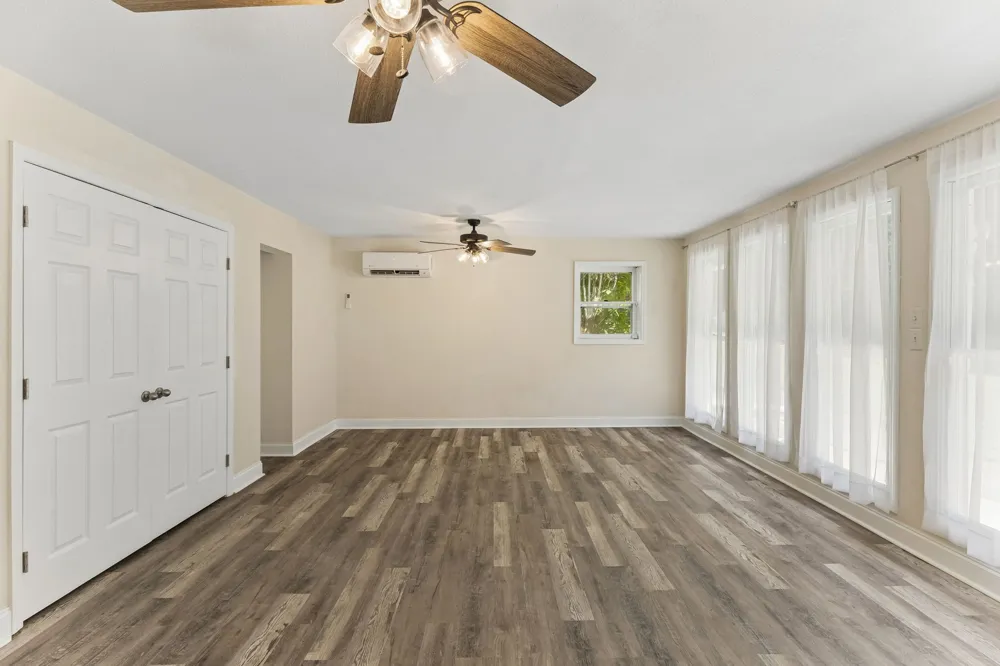 718 Kimmins St Hohenwald, TN 38462