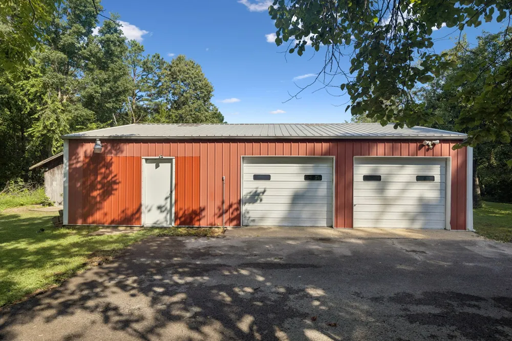 718 Kimmins St Hohenwald, TN 38462