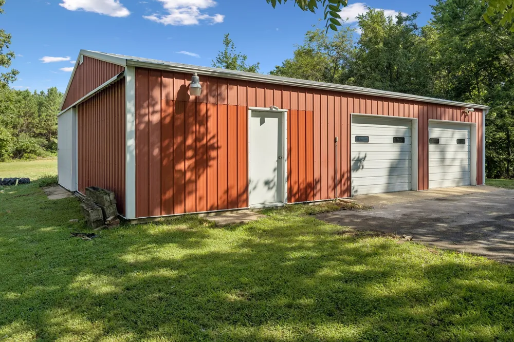 718 Kimmins St Hohenwald, TN 38462