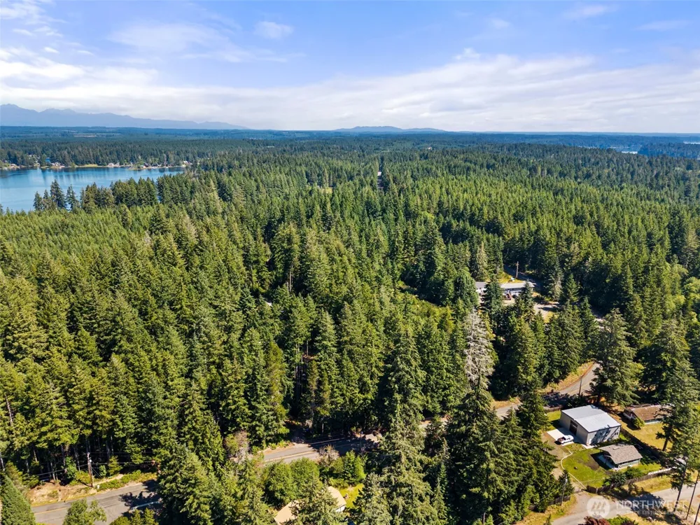 1030 E Phillips Lake Road Shelton, WA 98584
