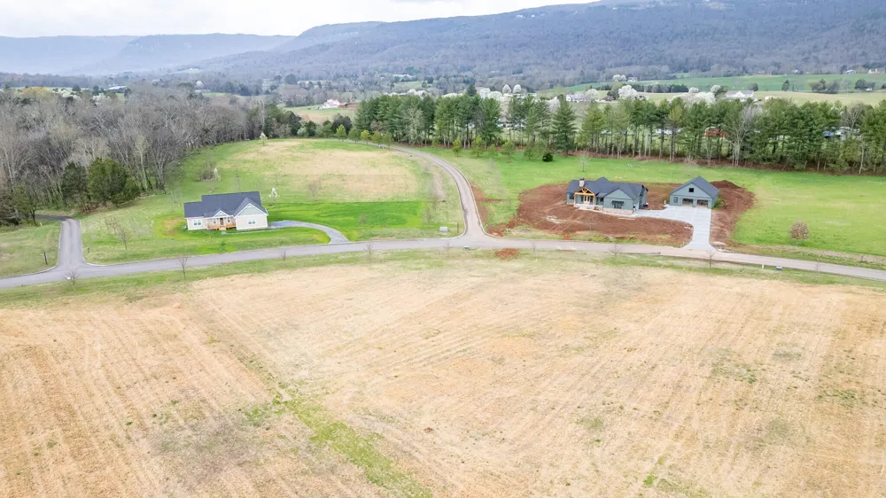 36 River Ridge Drive Dunlap, TN 37327