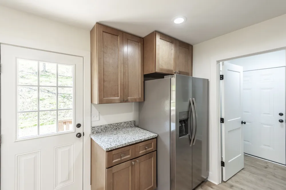 655 Cummings Ln Cottontown, TN 37048