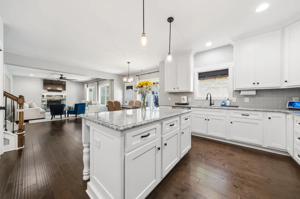 60 Grand Georgian Court Cartersville, GA 30121