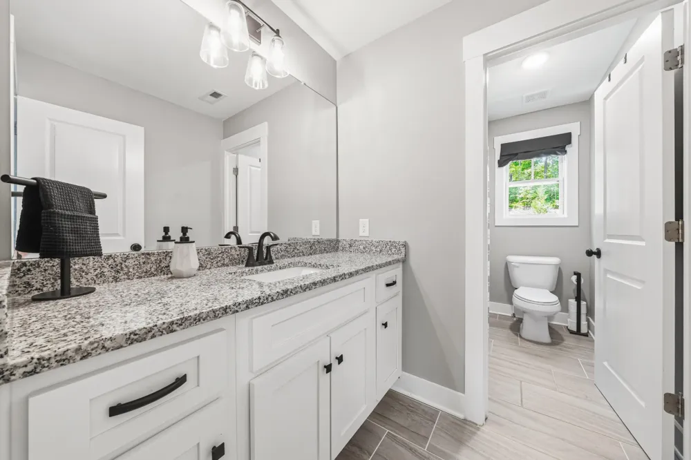 60 Grand Georgian Court Cartersville, GA 30121
