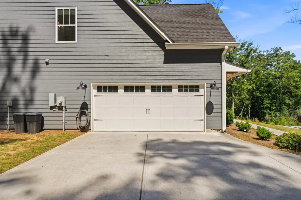 60 Grand Georgian Court Cartersville, GA 30121