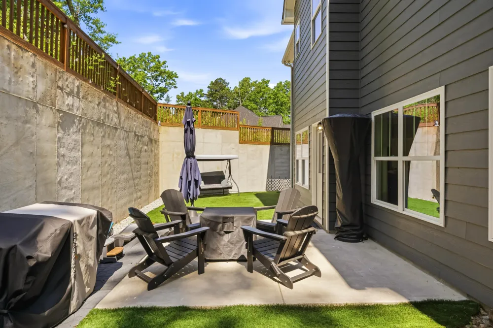 60 Grand Georgian Court Cartersville, GA 30121