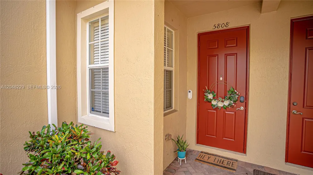 5808 Hampton Hills Blvd Tamarac, FL 33321