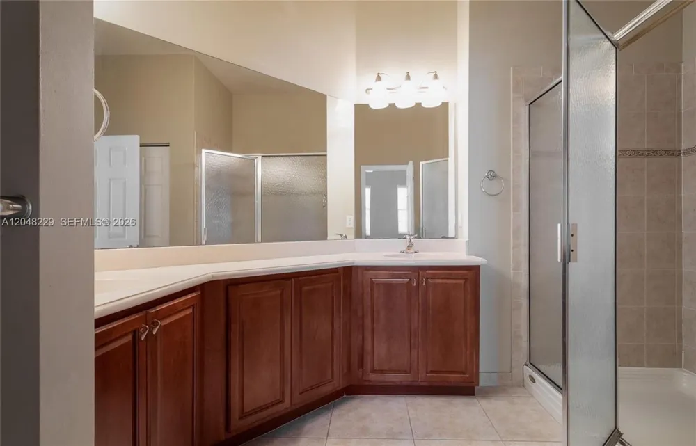 5808 Hampton Hills Blvd Tamarac, FL 33321