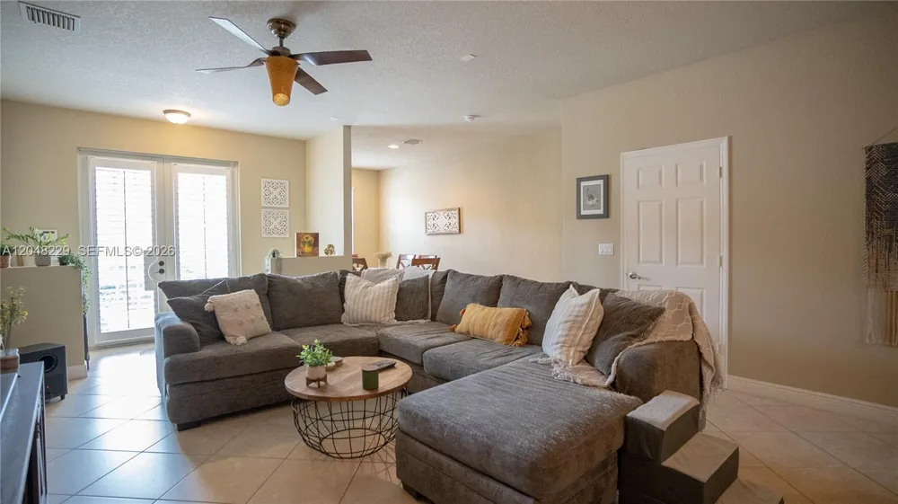 5808 Hampton Hills Blvd Tamarac, FL 33321