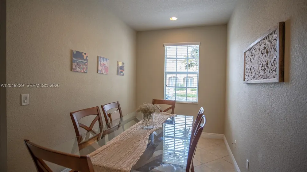 5808 Hampton Hills Blvd Tamarac, FL 33321
