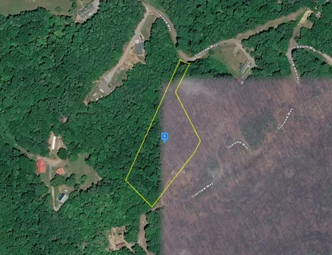 585 Overview Way