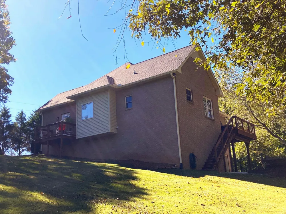 1225 Meeks Cemetery Rd Burns, TN 37029