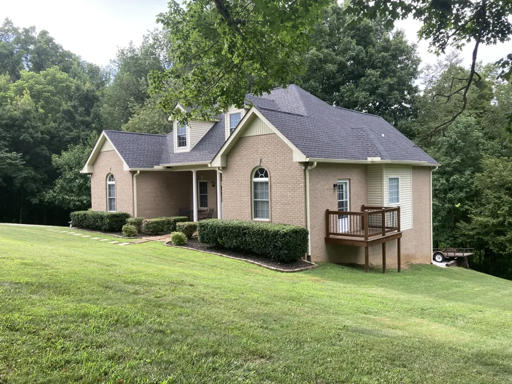 1225 Meeks Cemetery Rd Burns, TN 37029