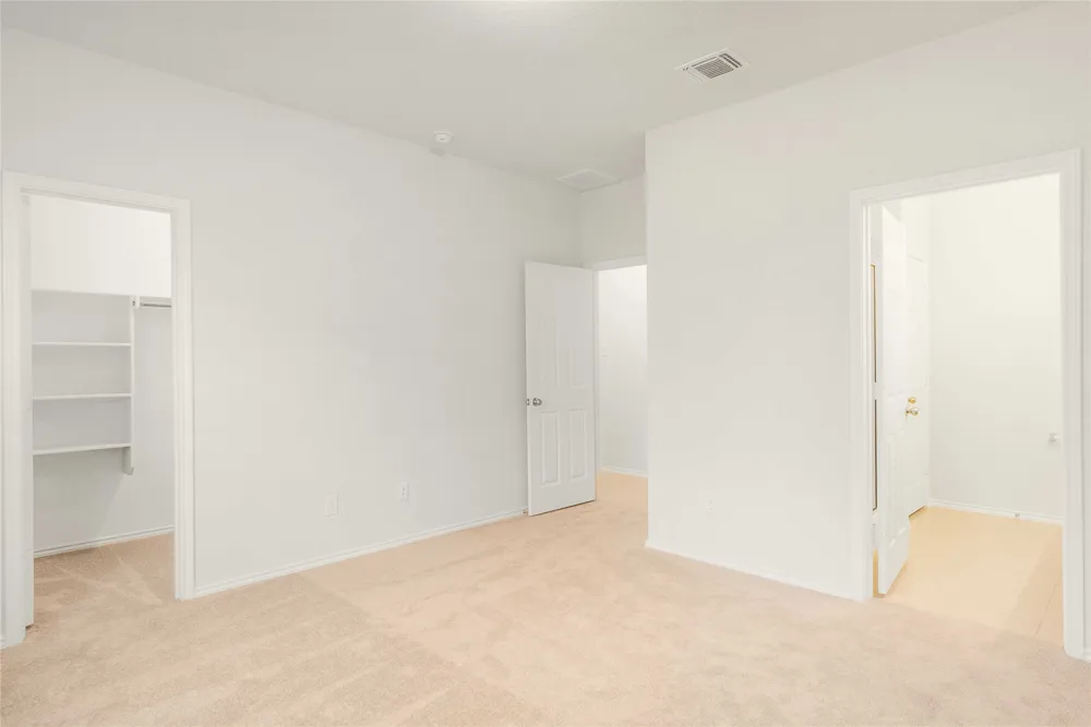 208 Kildeer Pass Jarrell, TX 76537