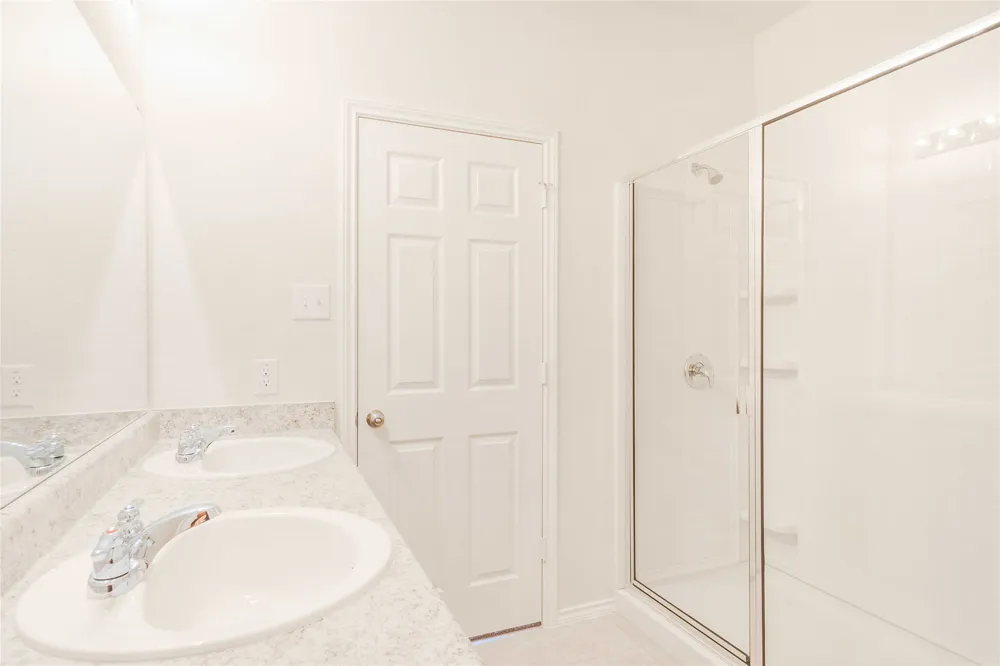 208 Kildeer Pass Jarrell, TX 76537