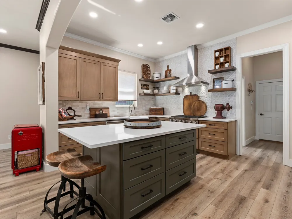 1033 Gruene Road New Braunfels, TX 78130