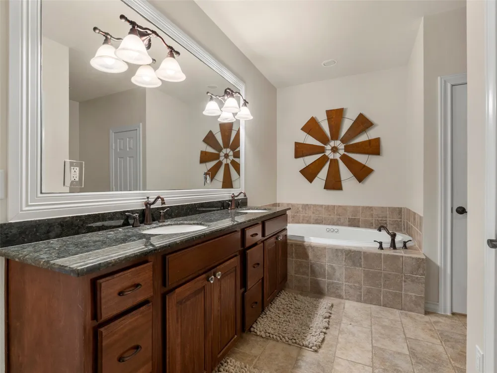 1033 Gruene Road New Braunfels, TX 78130
