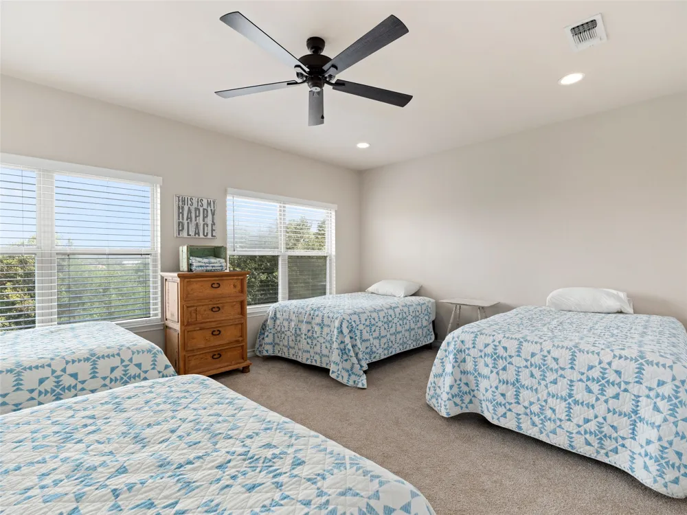1033 Gruene Road New Braunfels, TX 78130