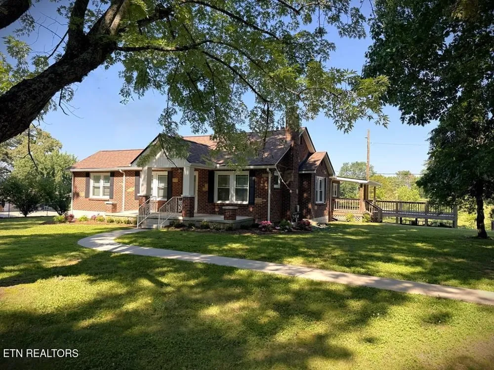 710 Rickman Rd Livingston, TN 38570