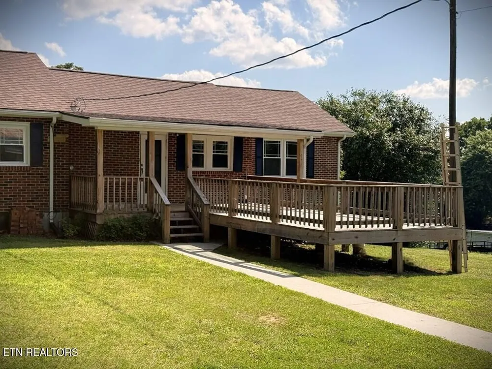 710 Rickman Rd Livingston, TN 38570