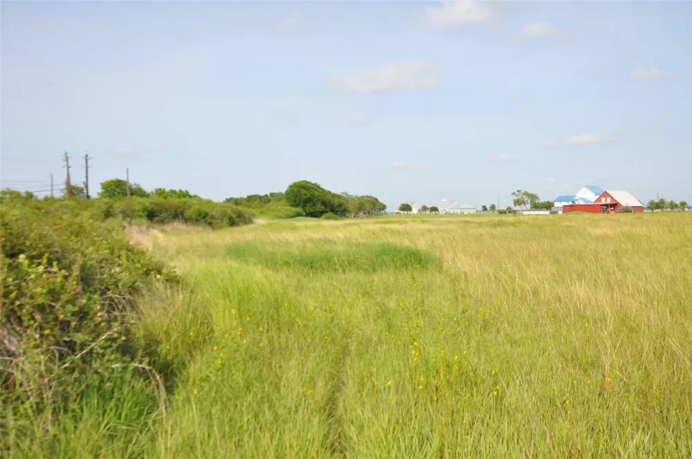 269 Bayshore Road Palacios, TX 77465