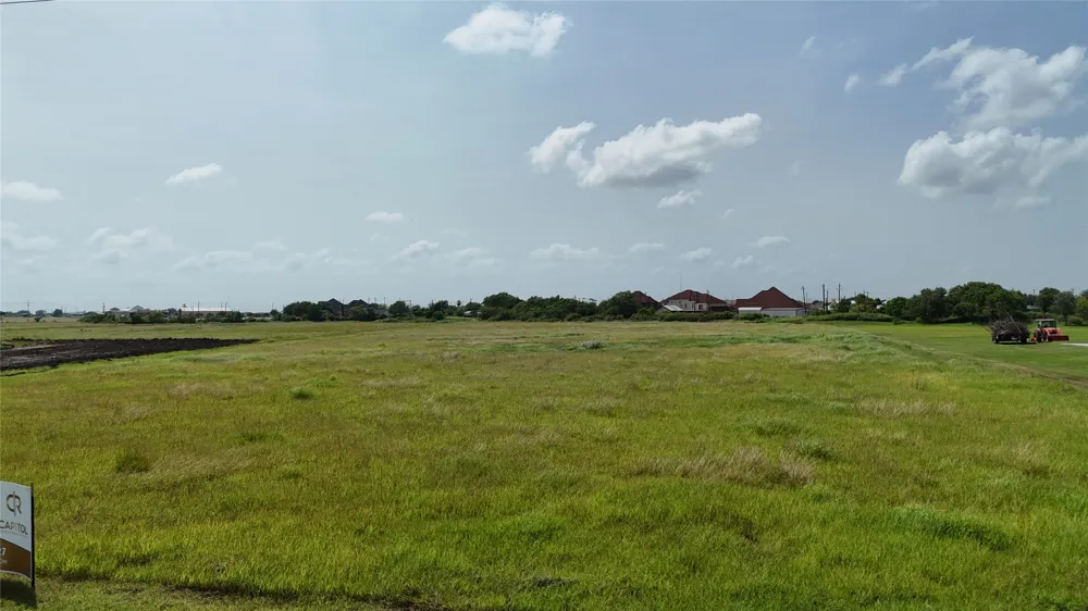 269 Bayshore Road Palacios, TX 77465
