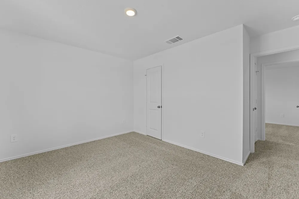 12200 Silverton Tree Bend Mustang Ridge, TX 78610