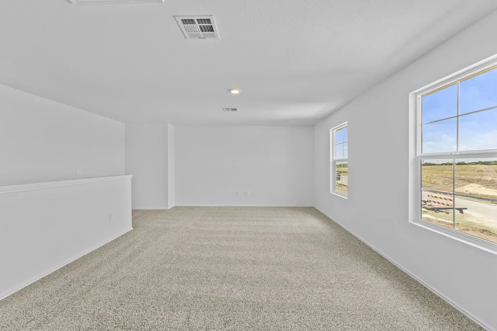 12200 Silverton Tree Bend Mustang Ridge, TX 78610