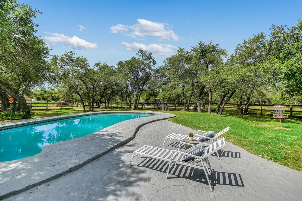 4717 Sam Bass Road Round Rock, TX 78681