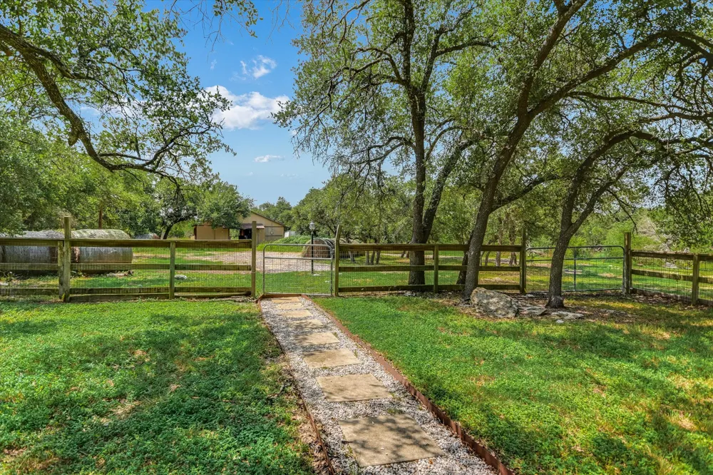 4717 Sam Bass Road Round Rock, TX 78681