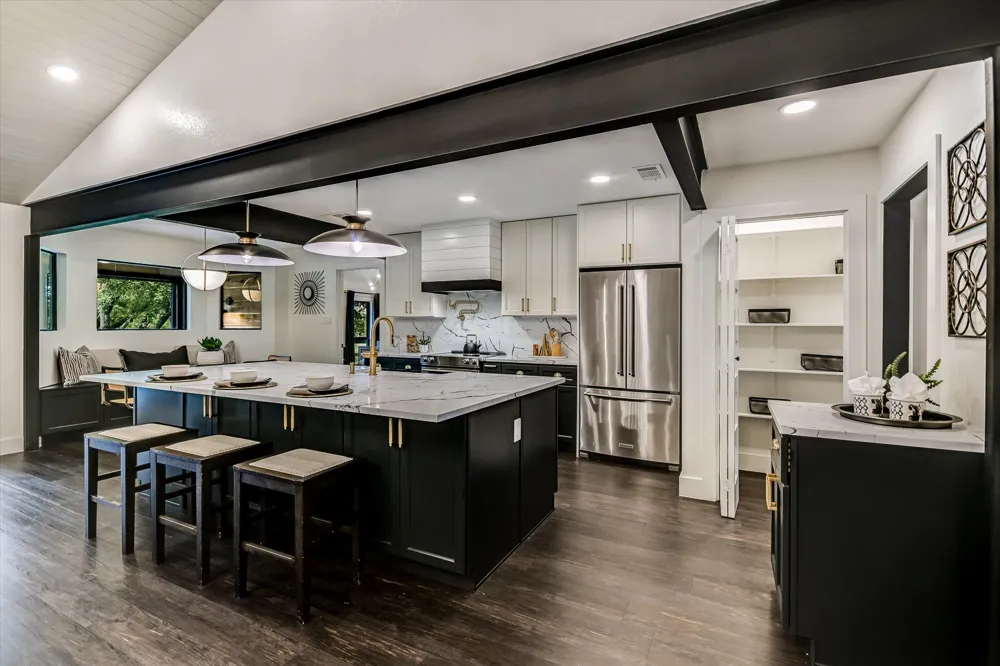 4717 Sam Bass Road Round Rock, TX 78681
