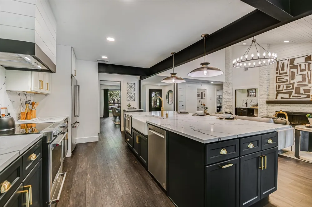 4717 Sam Bass Road Round Rock, TX 78681
