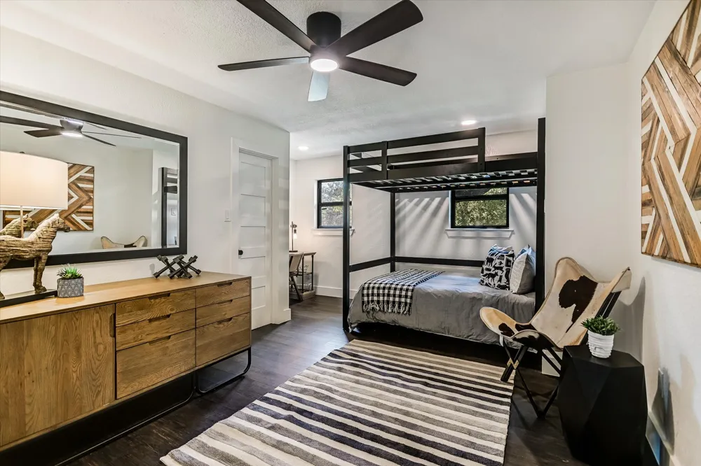 4717 Sam Bass Road Round Rock, TX 78681
