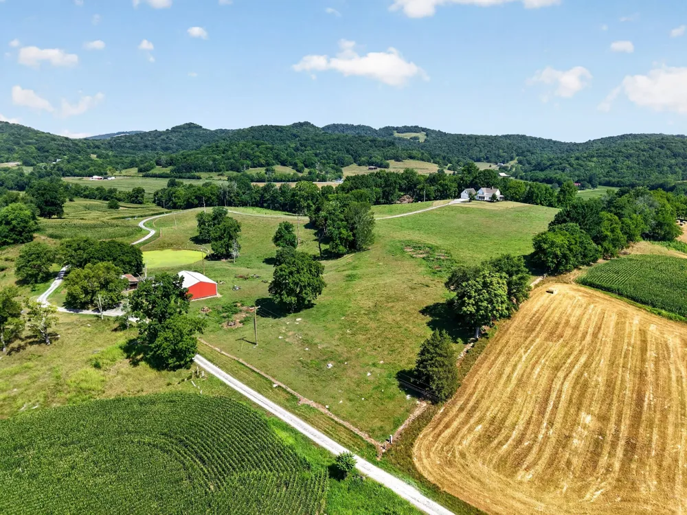 5713 Smith Fork Rd Liberty, TN 37095