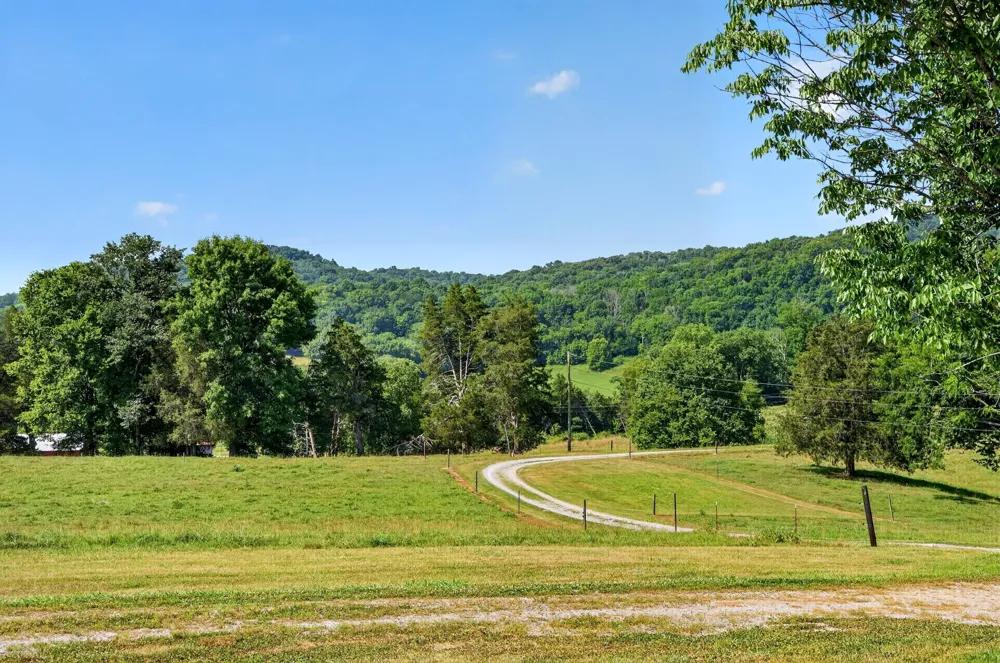 5713 Smith Fork Rd Liberty, TN 37095
