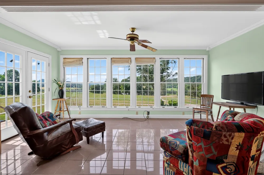 5713 Smith Fork Rd Liberty, TN 37095