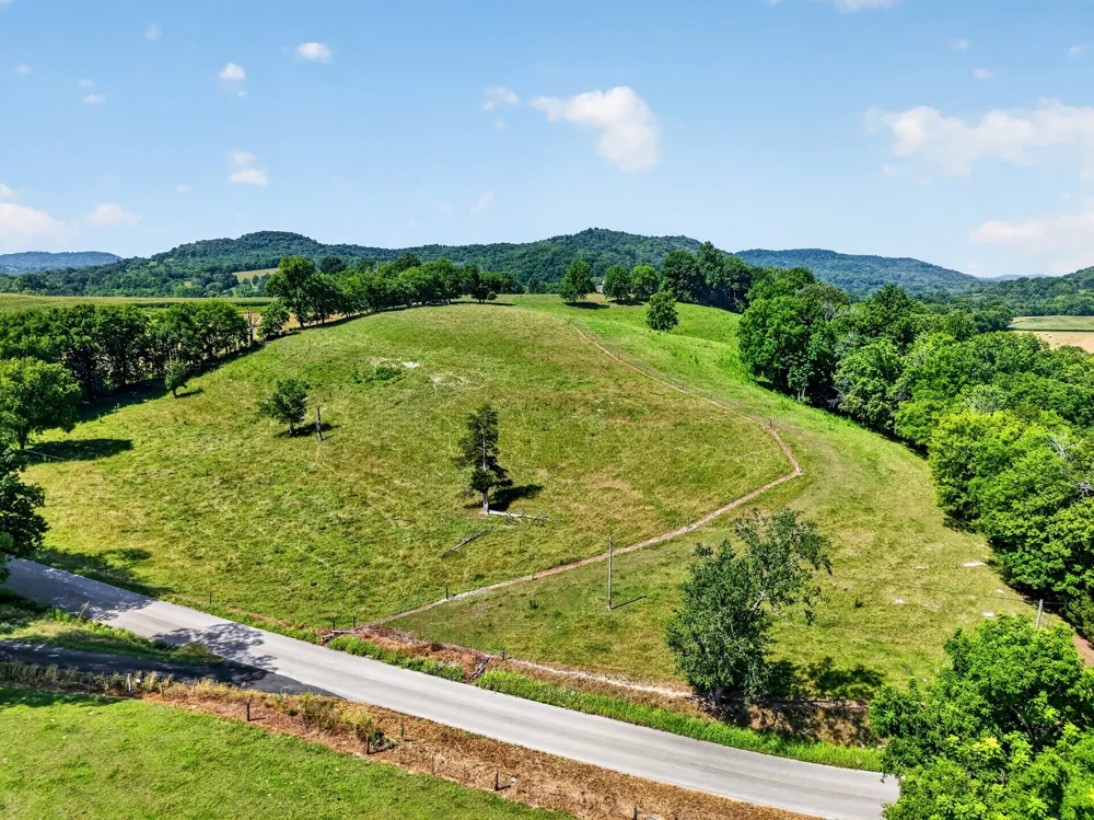 5713 Smith Fork Rd Liberty, TN 37095