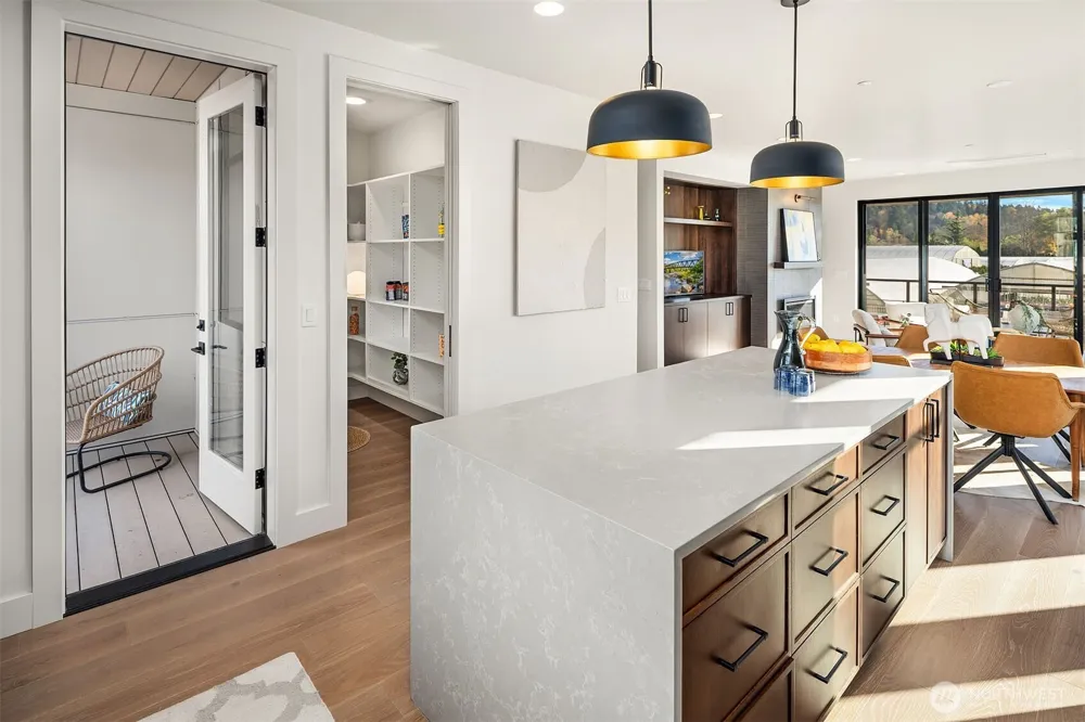 14347 NE 147th Court #14D Woodinville, WA 98072