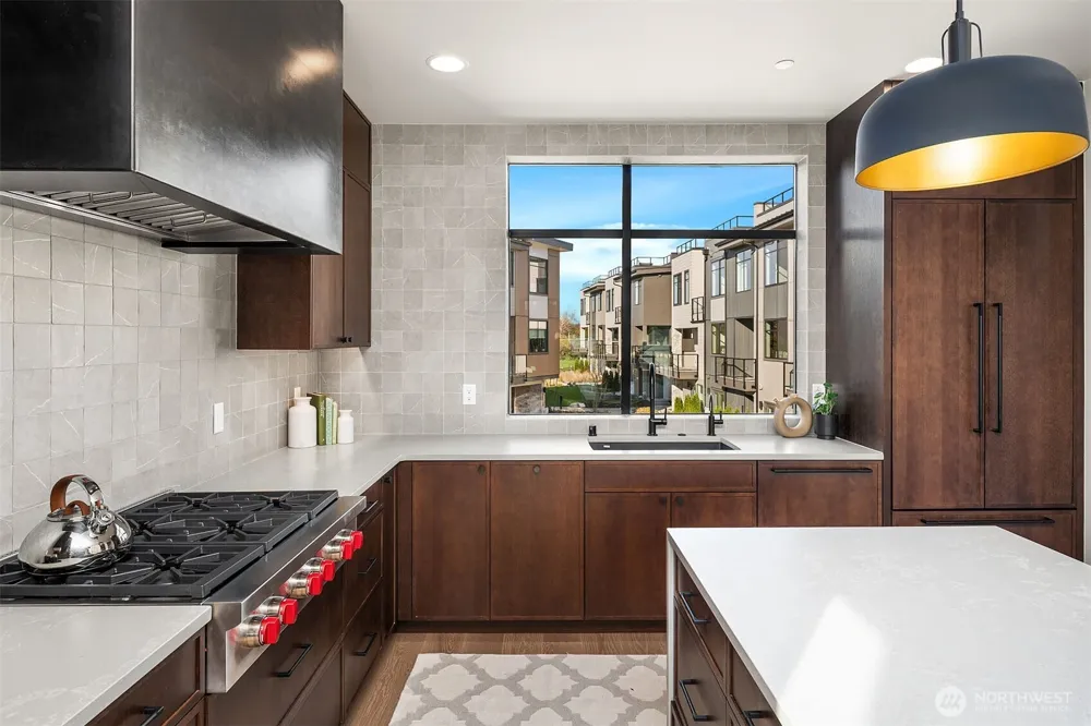 14347 NE 147th Court #14D Woodinville, WA 98072