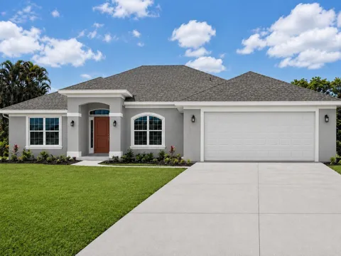 2807 SW East Louise Circle