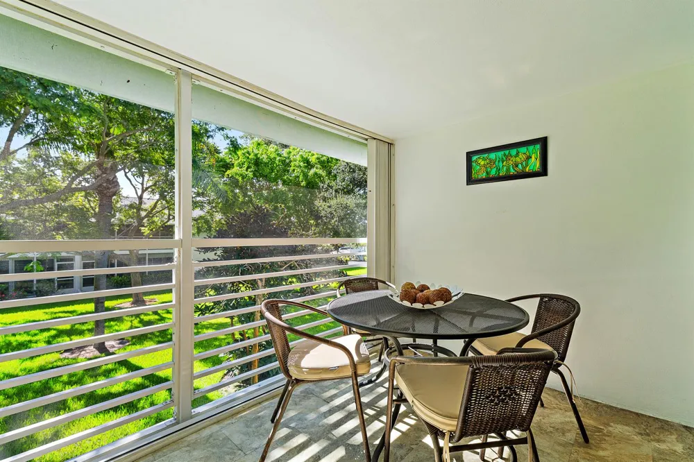 4 Westwood Avenue #204 Jupiter, FL 33469