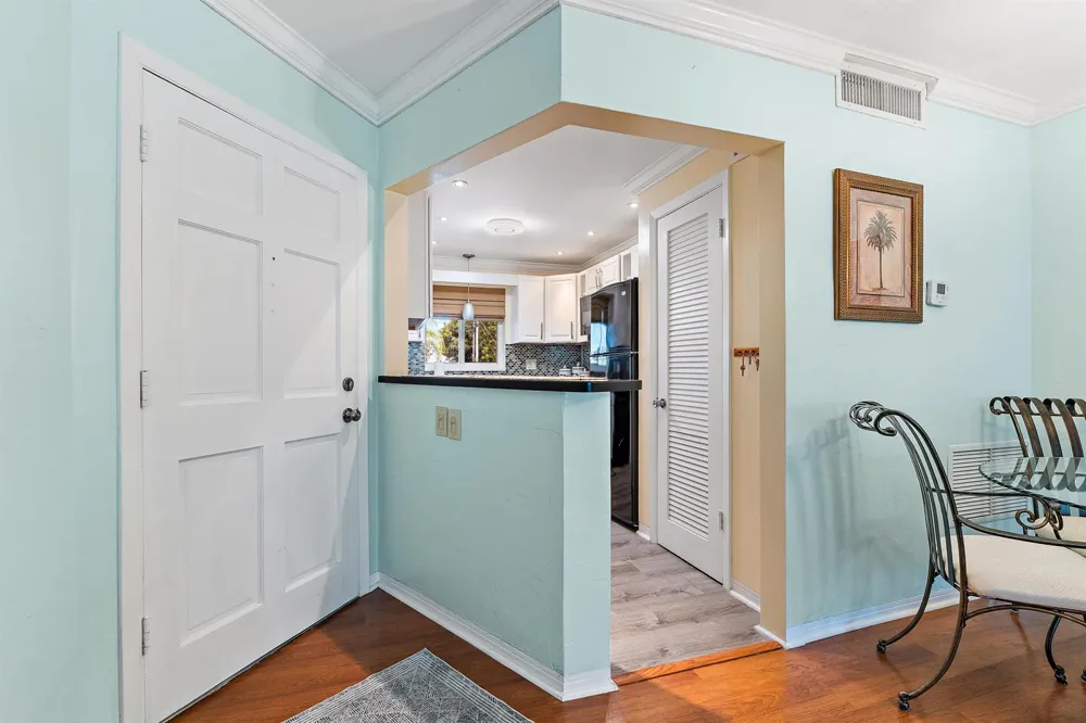 4 Westwood Avenue #204 Jupiter, FL 33469
