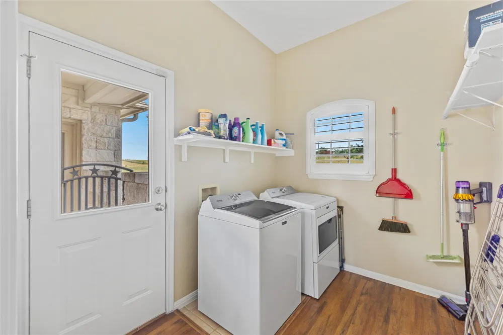 20145 Janak Road Coupland, TX 78615