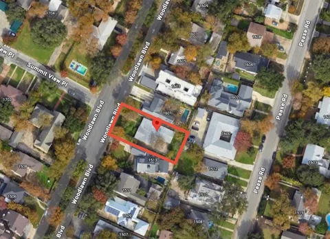1515 Woodlawn Boulevard