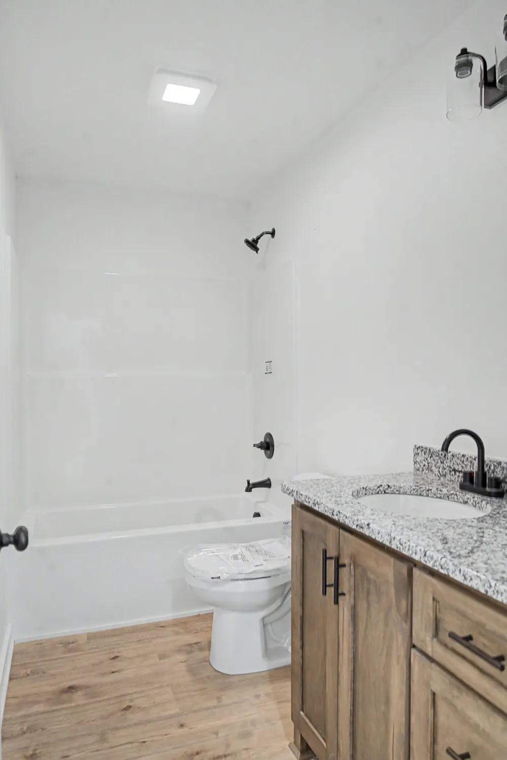 137 Martha Circle Lafayette, TN 37083