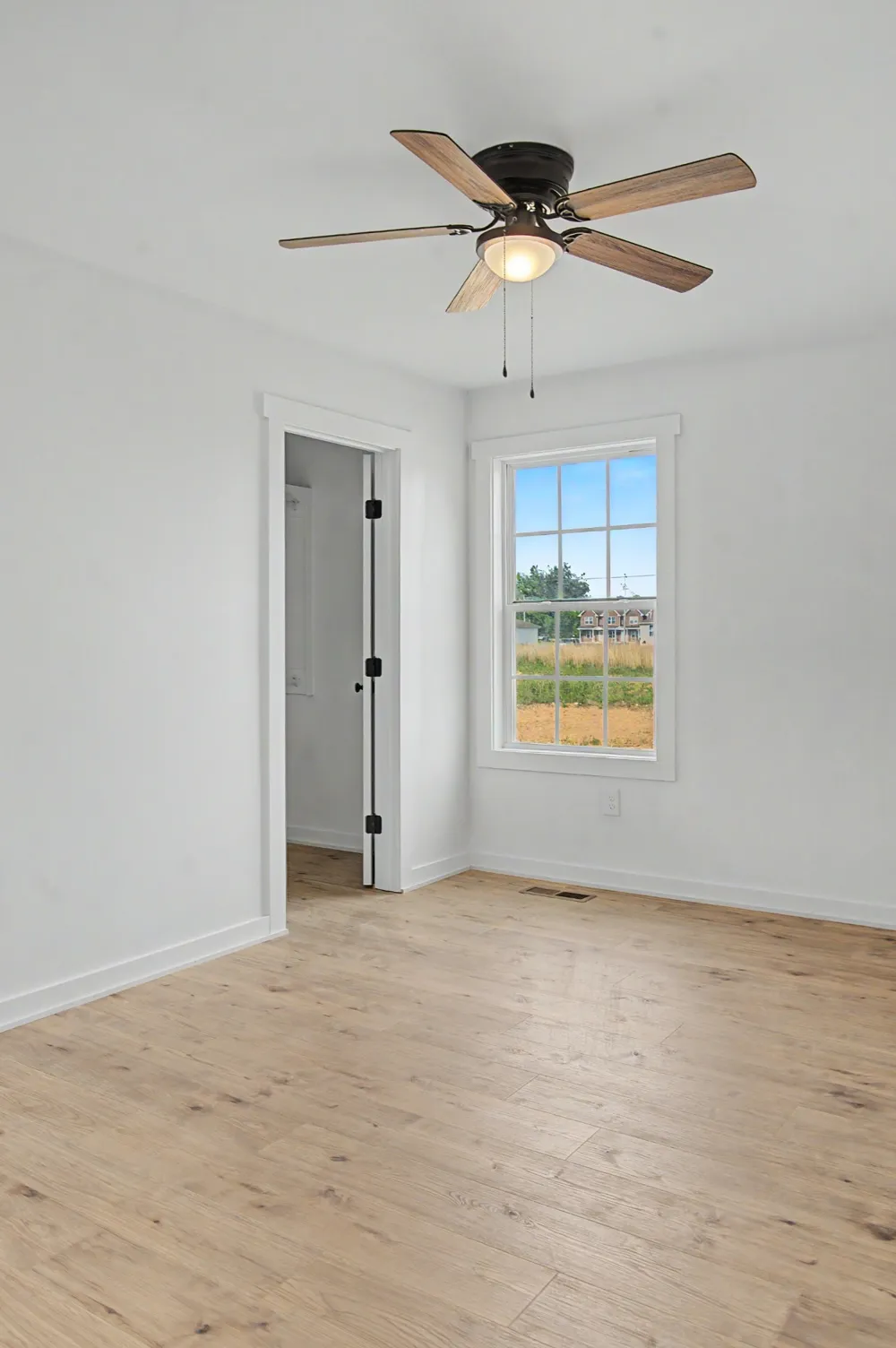 137 Martha Circle Lafayette, TN 37083