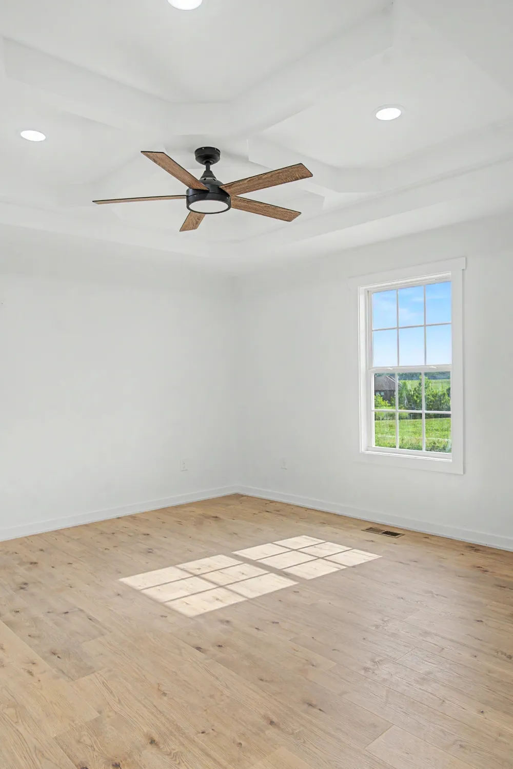 137 Martha Circle Lafayette, TN 37083