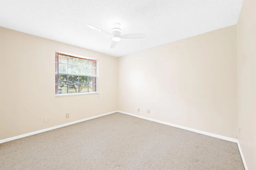 2712 Cayenne Avenue Cooper City, FL 33026