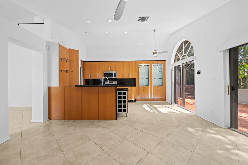 2712 Cayenne Avenue Cooper City, FL 33026