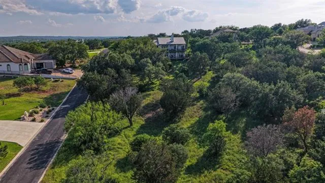 312 Hideaway Court Horseshoe Bay, TX 78657